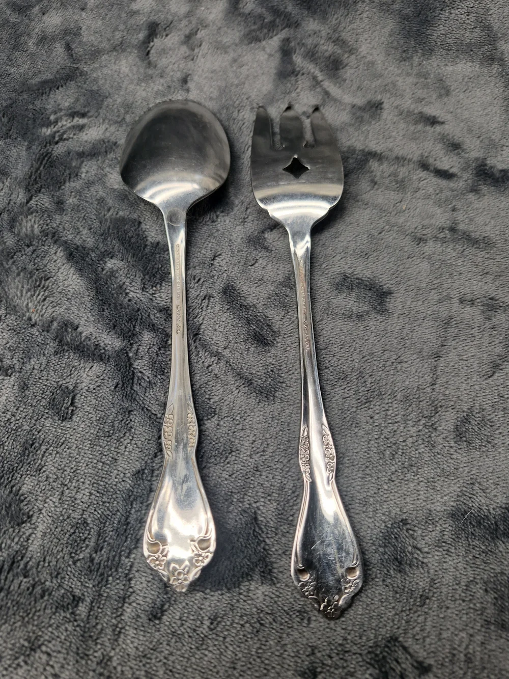 2 Pcs ONEIDA Mansfield Amadeus Wm A Rogers Deluxe Stainless Serving Spoon + Fork